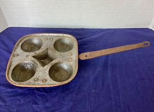 lot 62 image: Antique Copper Egg Pan  Aebleskiver