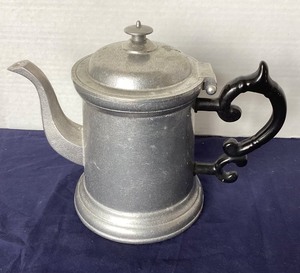 lot 80 image: Williamsburg Armatele Coffee Pot