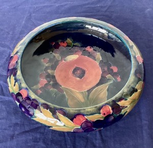 lot 179 image: Moorcroft Pottery Bowl