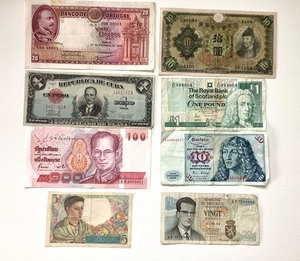lot 101 image: Group of Foreign Currency