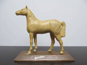 lot 11 image: Vintage 1940s era WHITE HORSE WHISKEY Advertising Display