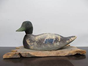 lot 58 image: Old Vintage Carved & Painted Wood Duck Decoy on Wood 