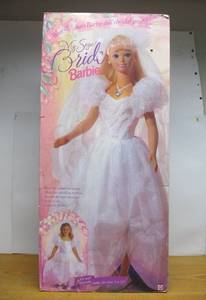 lot 118 image: HUGE 3 Barbie Doll wOriginal Box
