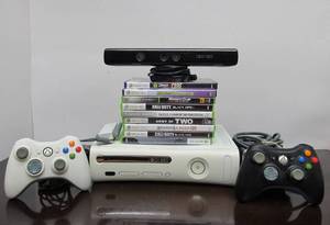 lot 119 image: XBOX 360 Video Game Console wGames Controllers & Accessories