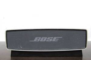 lot 127 image: Excellent Working BOSE Soundlink Mini Bluetooth Speaker 