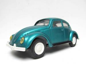 lot 198 image: Nice Vintage TONKA Volkswagen Beetle