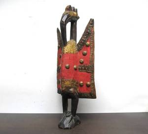 lot 89 image: Vintage Carved Wood African Bird Figure - Ghana
