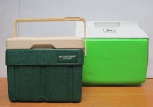 lot 102 image: Pair of Genuine JOHN DEERE Advertising Coolers
