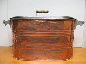 lot 103 image: Antique Copper Boiler w Lid