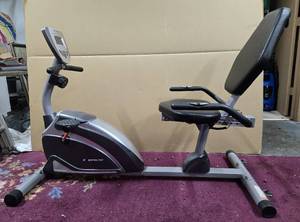 lot 7 image: Like-New Working EXERPEUTIC Therapeutic Fitness Bike
