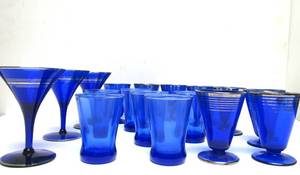 lot 150 image: Group of Assorted Original 1930s era Deco Cobalt Blue Bar Glasses