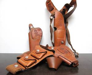 lot 162 image: Excellent Quality Group of Vintage BIANCHI Leather Gun Belts & Holsters