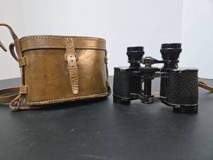 lot 403 image: Pair of Vintage Binoculars wLeather Case