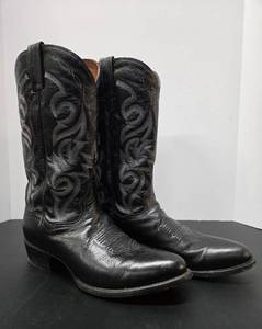 lot 407 image: Nice Pair of DAN POST Black Leather Cowboy Boots - Size 10E