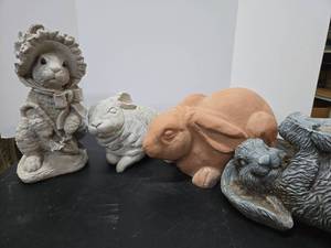 lot 302 image: Estate Lot of 4 Larger IndoorOutdoor Rabbit & Bunny Statues