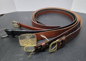 lot 341 image: Lot of 5 Brand New or Like New Mens Leather Belts