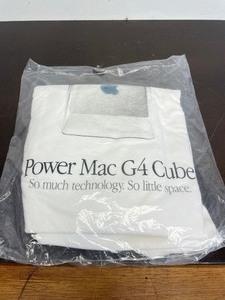 lot 317 image: NOS Unworn Retro 90s APPLE Computers Power Mac G4 Cube T-Shirt - Size Adult XL
