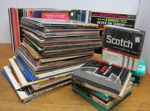lot 295 image: LARGE Lot of Assorted Vintage Vinyl Records