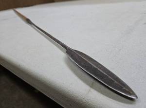lot 384 image: Very Cool LARGE Old Vintage Double Sided Spear