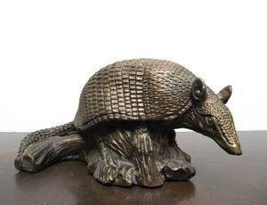 lot 430 image: Vintage Cast Pottery Armadillo Figurine Chalkware