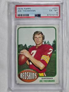 lot 4 image: 1976 Topps Joe Theismann Football Card #231 - PSA Graded EX-MT 6