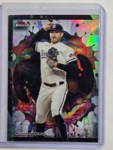 lot 113 image: Carlos Correa 2024 Topps Finest Black Refractor No. 251