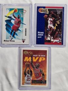 lot 136 image: Lot of 3 Michael Jordan Cards