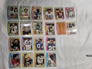 lot 146 image: Lot of 20 Vintage Topps Football Cards from 1978