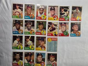 lot 201 image: Lot of 20 Vintage Topps Baseball Cards from 1963