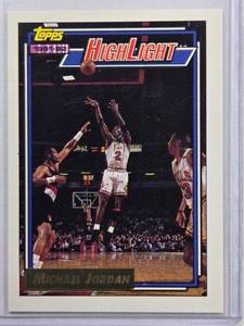 lot 263 image: Michael Jordan 1992 Topps Highlights No. 3