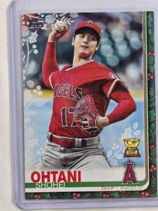 lot 300 image: Shohei Ohtani 2019 Topps Holiday Rookie Cup No. HW33