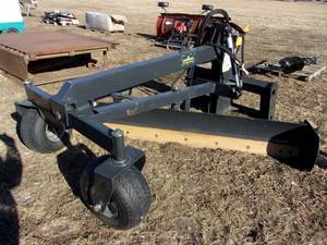 lot 9 image: Landhonor Skidsteer Mount 96 Grader (UNUSED)