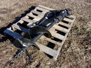 lot 18 image: Lanity Mini Excavator Mount Earth Auger (UNUSED)