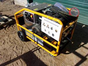 lot 20 image: AGT Industries 3,000 PSI, Gas, Hot Water Pressure Washer (UNUSED)