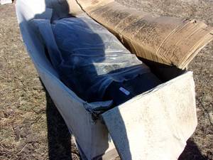 lot 28 image: Freightliner Left Side Fuel Tank  48 Gallon (UNUSED)