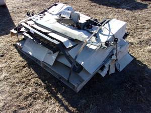 lot 34 image: Cat Cab Guard Kit (UNUSED)