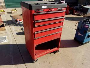 lot 50 image: Waterloo 5 Drawer Toolbox