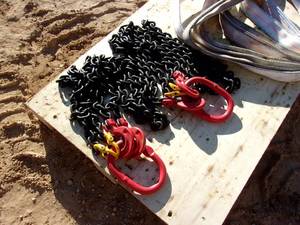 lot 87 image: 2- 516 x 7 Double Lifting Chains (UNUSED)