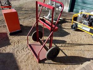 lot 93 image: Torch Cart