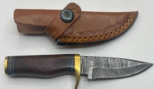 New 6 Damascus Steel Knife with Double Stitch Leather Sheath