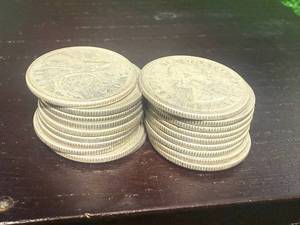 20 Canadian Silver Quarters - 80% Silver