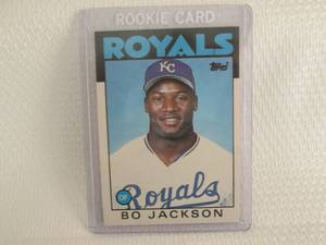 1986 Topps Bo Jackson Rookie Card...