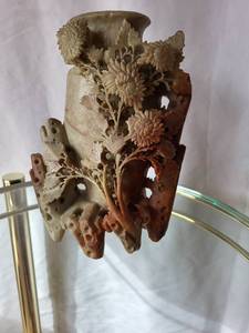 lot 206 image: Vintage Carved Soapstone Vase