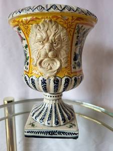 lot 209 image: Antique Style Ceramic Lion Urn