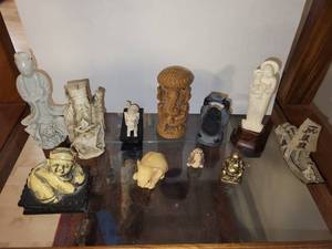lot 233A image: Lot of Asian Figurines - Collectible Set