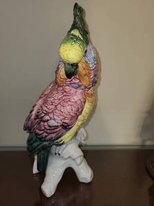 lot 256 image: Colorful Porcelain Parrot Figurine