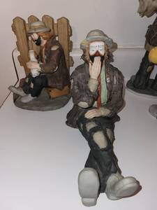 lot 265 image: Emmett Kelly Jr. Clown Figurines Set