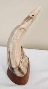 lot 23 image: Artisanal Wood Bird Carving