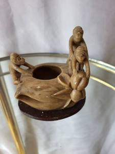 lot 189 image: Carved Wooden Monkey Figurine