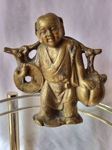 lot 199 image: Antique Bronze Chinese Figurine